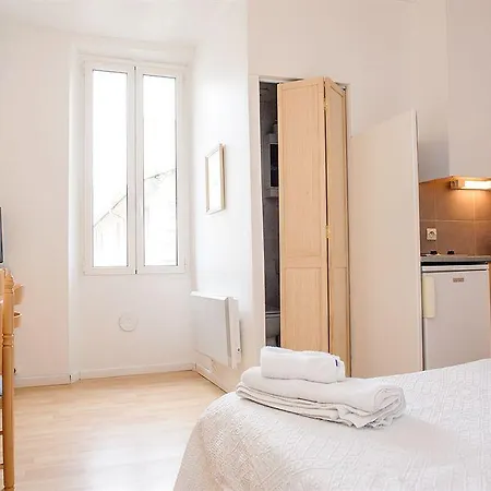 Parisiens Apartman *